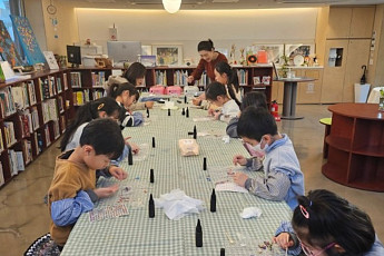 양천구, 공원 책쉼터에서 휴식과 독서를 한번에