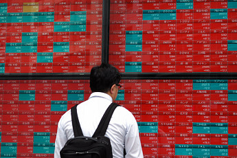 “일본 대기업, 올해 순이익 5년 만의 뒷걸음 전망”