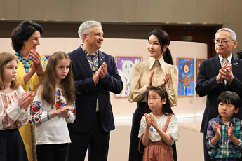 김건희 여사, 청와대 우크라이나 아동 그림전 참석...공개활동 재개 후 첫 단독일정
