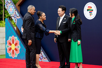 한·아프리카 정상 배우자 청와대 오찬...판소리 협연, 떡볶이‧김밥 등장