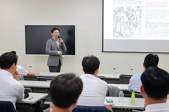 이상일 용인특례시장, “우리가 어떤 인간이 될지는 우리의 의지가 어떤 선택을 하느냐에 달렸다”