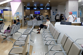 대학병원 휴진 본격화…“환자 도구 삼아 정부 압박하나”