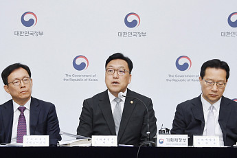 물가 관리·생계비 부담 경감에 5.6조 투입...상생임대인 제도 2년 연장 [하반기 경제정책]