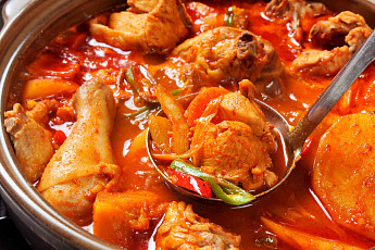 ‘생방송 투데이’ 오늘방송맛집- 막 퍼주는 집 얼만데요 닭볶음탕 맛집 ‘고○○’