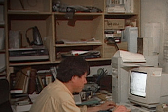 김민기 추모 다큐 특별 편성… SBS '학전 그리고 뒷것 김민기' 24일 방송