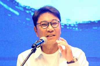 이수만 故 김민기에 5000만 원 조의금…유족들 