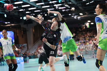 한국 여자 핸드볼, 8강행 먹구름…슬로베니아에 23대 30으로 '석패' [파리올림픽]