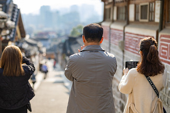 로쉬코리아, 시니어 스마트폰 사진 <b>대회</b>‧어반스케치 페스타 개최