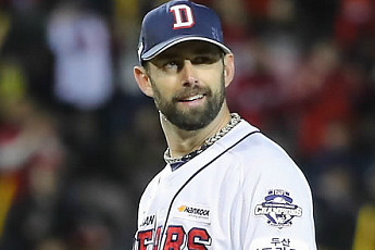 '최강야구' 니퍼트, 14일 두산-kt전서 은퇴식…7년 만에 '레전드' 예우