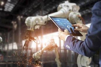 “약배달 서비스, 일본으로 갔어요”…규제 발목에 해외로 눈 돌린다 [규제 버퍼링에 울상짓는 혁신기업 ②]