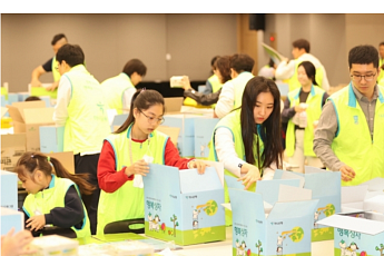 하나금융, 소상공인과 상생…사업장필수품 전달·음악회 개최