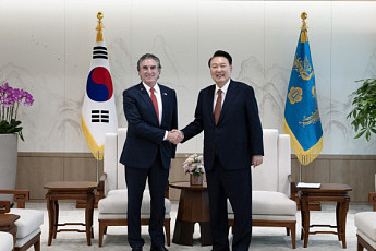 尹 대통령, 美 노스다코타 주지사 만나…한미동맹 발전 방안 논의