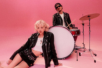 로제 '아파트', 빌보드 차트 3주 연속 1위