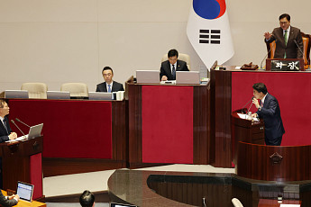 윤상현 “尹 계엄 선포, 고도의 정치행위”...野 “미쳤나”