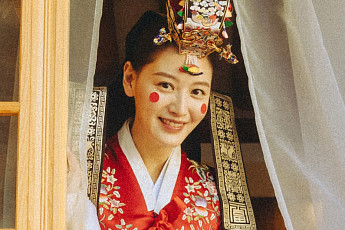 '레인보우' 출신 배우 김재경, 올 여름 결혼 소식 뒤늦게 알려져