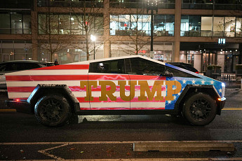 GDㆍ준수도 탐낸 '차들의 연예인' 사이버트럭을 둘러싼 '말·말·말' [셀럽의카]