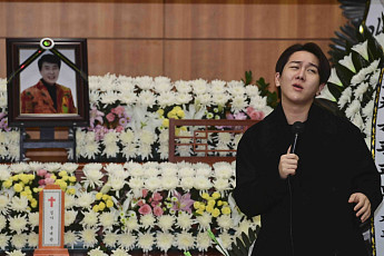 김수찬, 故 송대관 성대모사 하며 눈물의 배웅…