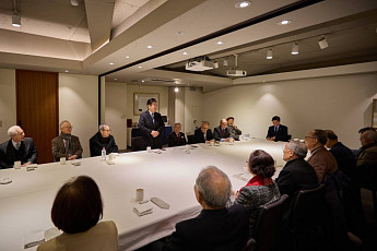이재명, 시민사회 원로와 오찬…“크고 넓게 포용” 조언 청취