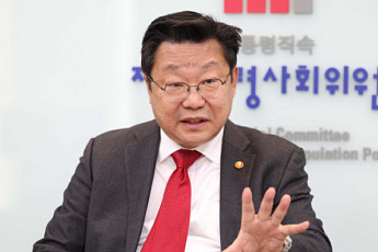 이 대통령, ‘윤 정부 임명’ 주형환 저출산위 부위원장 면직안 재가