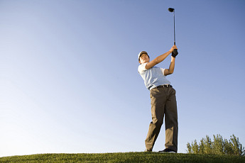 [이법저법] 골프장에서 공에 맞았다면, 누구에게 책임을 물어야 하나요?