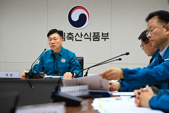 1년 10개월 만에 구제역…백신 일제접종 앞당겨 오늘부터 시행