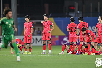 한국 U-17 축구, 사우디에 승부차기 끝 패배…아시안컵 결승 진출 실패