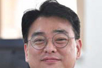 [데스크 시각]  천조국 등 긁어준 육십조국 '혈맹'