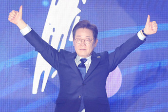 조국혁신당, 이재명 지지 선언…“압도적 승리 위해 모든 역량 다할 것”