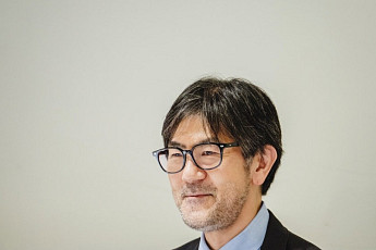 일본 추리소설 거장 다카노 가즈아키 