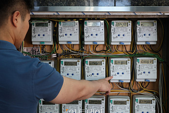 산업용 전기요금 낮엔 내리고 저녁엔 올린다…최고요금 15.4원 인하 [종합]