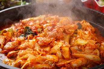'생방송 투데이' 오늘방송맛집- 한우물의 법칙, 22년 전통의 닭갈비 맛집 '운○'