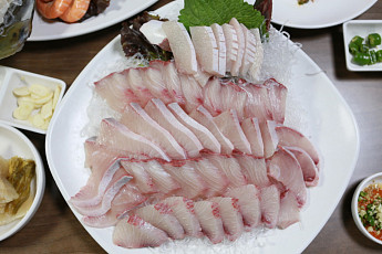 '오늘N' 오늘방송맛집- 퇴근후N 모둠회 전문점 '옛○○○'