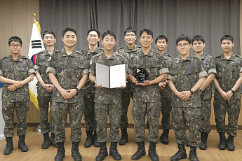 KT, 희망나눔인상에 공군 제15특수임무비행단·김만하 소방관 선정