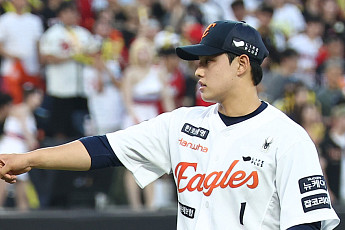 4번의 병살에도 14득점, 한화 이글스 50승 선착