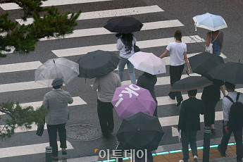 장마철 감염질환 주범 ‘세균과 곰팡이’ [e건강~쏙]