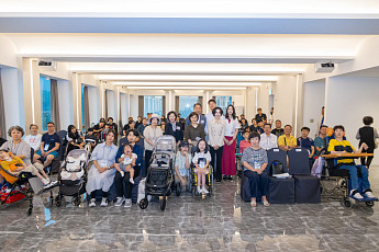 롯데재단, 뇌병변ㆍ지체장애인 대상 맞춤형 보조기기 지원