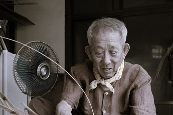 '장인·전수자의 시연회'...제주도 '구덕' 아시나요