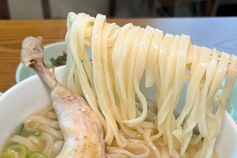 '생방송 투데이' 오늘방송맛집- 무더위에도 줄 서는 곳! 닭칼국수 맛집 '글○○'