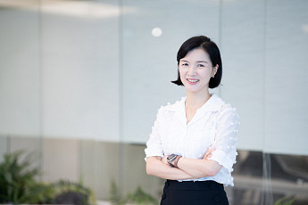 “가사노동 무게와 돌봄 부담, 함께 덜어드립니다”