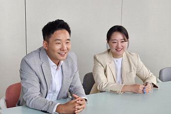 한근영·이제나 “아모레퍼시픽 라이브커머스, 과감한 투자로 누적 1000억 판매”[미니 인터뷰]