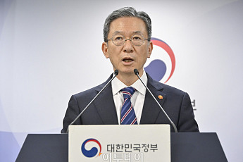 조국·정경심·윤미향·최강욱 등 李정부 첫 '특사'⋯최지성·장충기 등 복권 [종합]