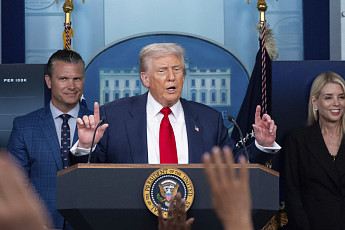 위기감 조성·구원자 포장술·최후통첩…트럼프 협상 비법 핵심은