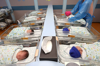 서울 출생아 5명 중 1명은 난임시술 지원 '결실'… 지원 대폭 확대