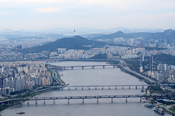 공급 부족에 금리 인하 기대까지...“서울 아파트값 상승폭 확대 가능성”