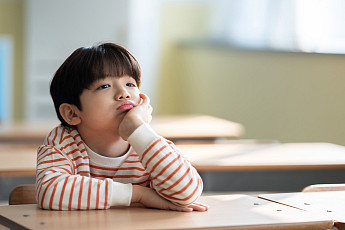 내 아이 너무 빨리 자란다면…5년 새 72% 증가한 ‘이 질환’ [e건강~쏙]