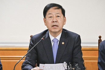 구윤철, 5년 만에 한노총 위원장 면담…