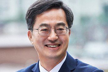 [창간 15주년 축하] 김동연 경기도지사 “경제·사회·문화까지 아우른 언론”