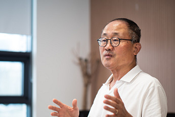 “AI는 노후 달리게 하는 ‘운전면허’, 시니어에게 기회”