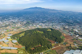 제주도 '오름 훼손' 등급제 도입...휴식년제 돌입