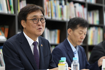 출판계 만난 최휘영 장관⋯